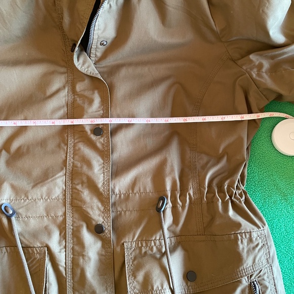 Reitmans jacket - Picture 4 of 4